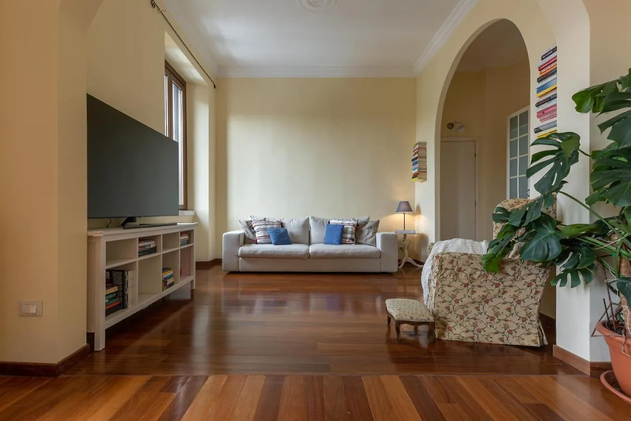 Beplace Apartments In Lotto Milan Italy